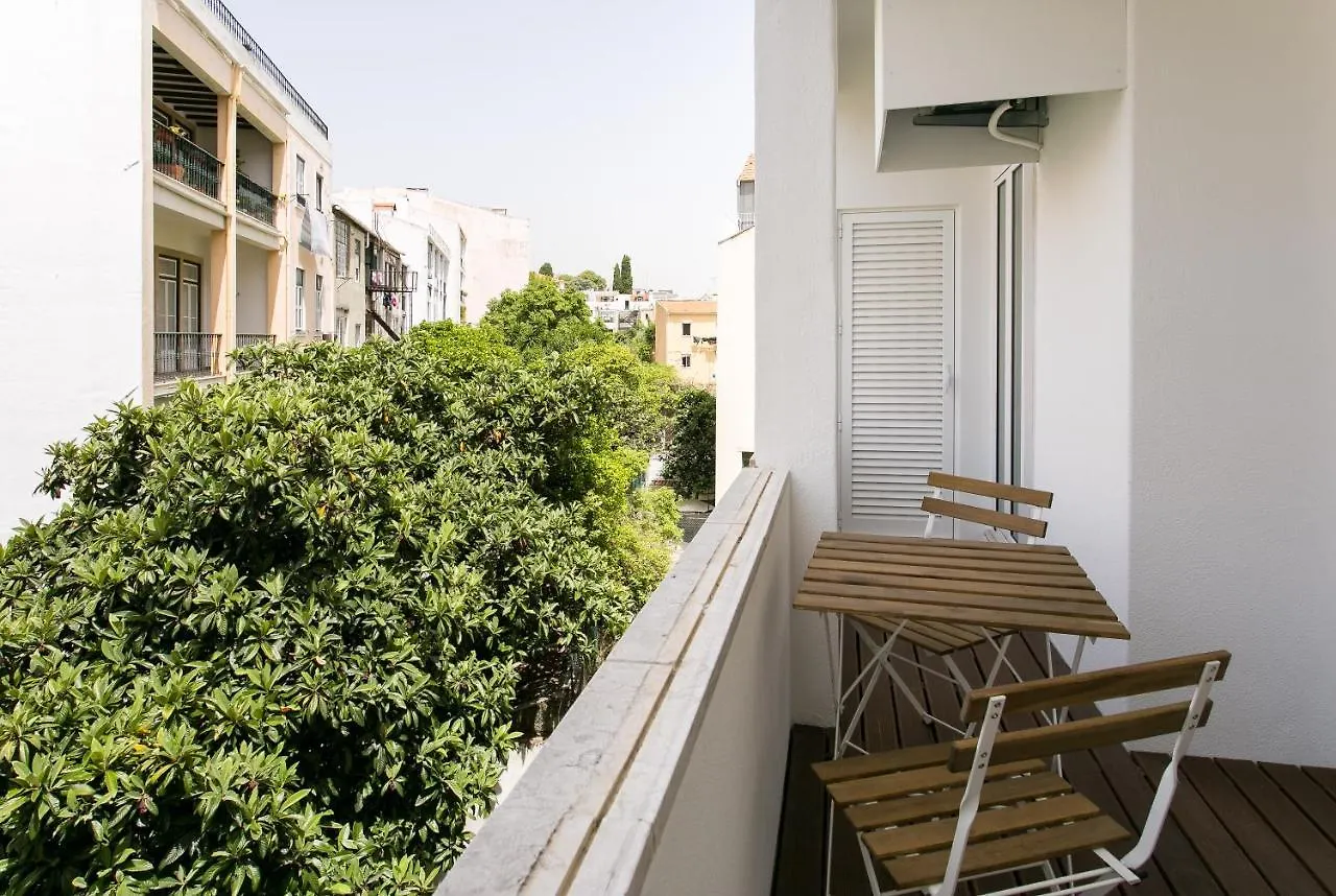 Апартаменты Lisbon Luxury Retreat! 2 Suites, Balcony & Views!!